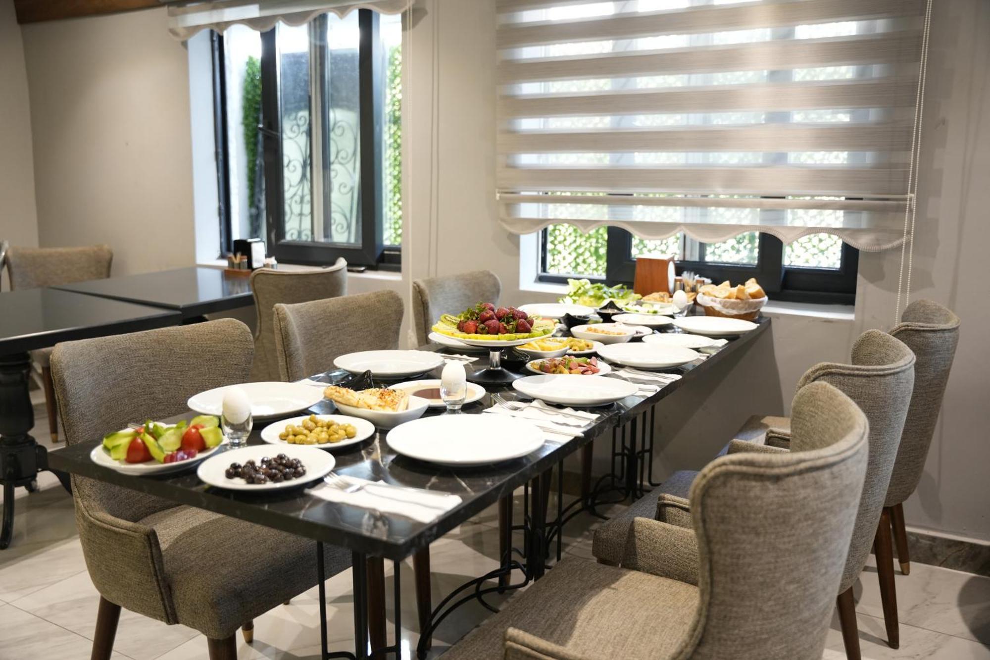Eniza Hotel メルスィン エクステリア 写真